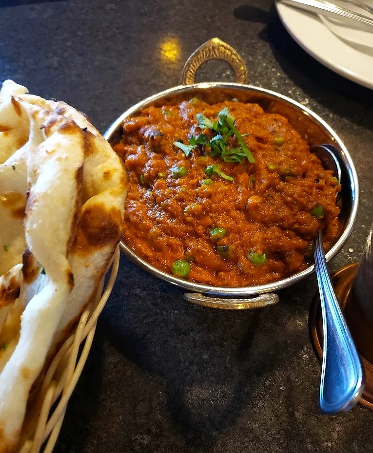 Indian dishes and tandoori specialties at Green Chili Calgary Walden